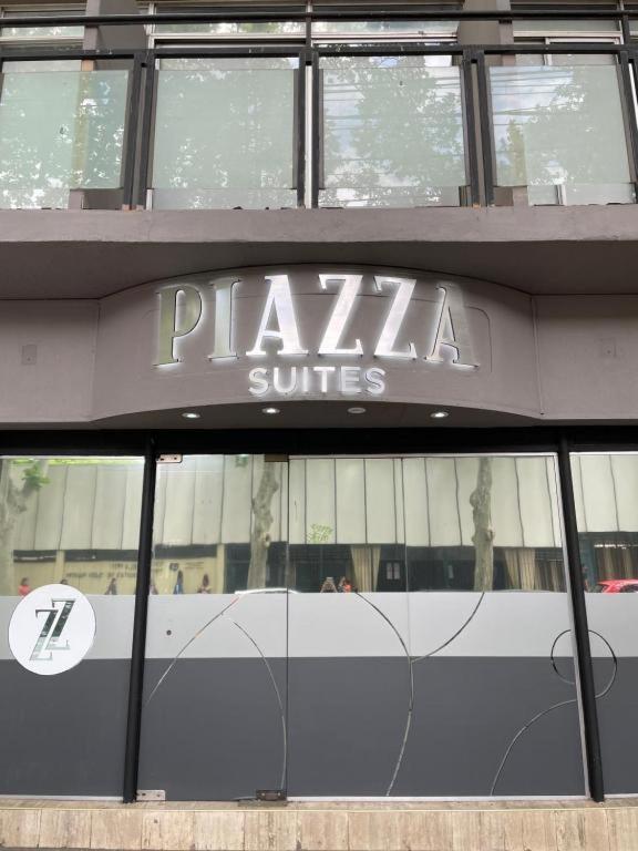 מנדוזה Piazza Suites 3 מראה חיצוני תמונה